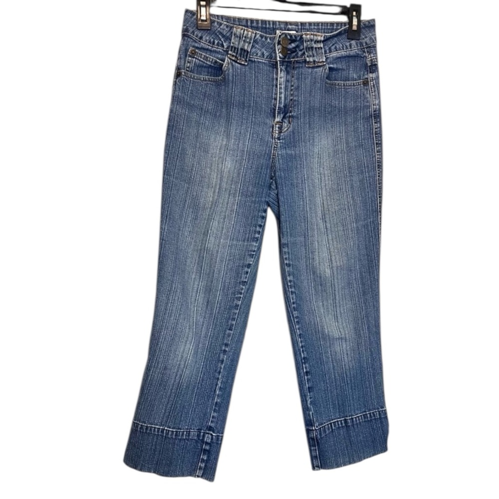 ST JOHNS BAY Capri Stretch Denim, Cuffed Hem,‎ Color Blue, Size 4